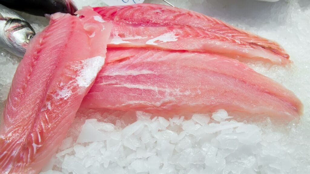 Espersen mulls closure of Grimsby fish plant