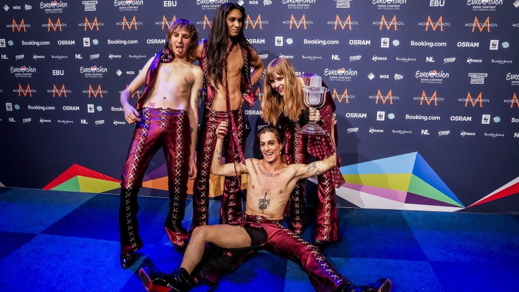 10 Eurovision Track Competition Champions That Made Background 10 Eurovision Song Contest Winners Who Made History