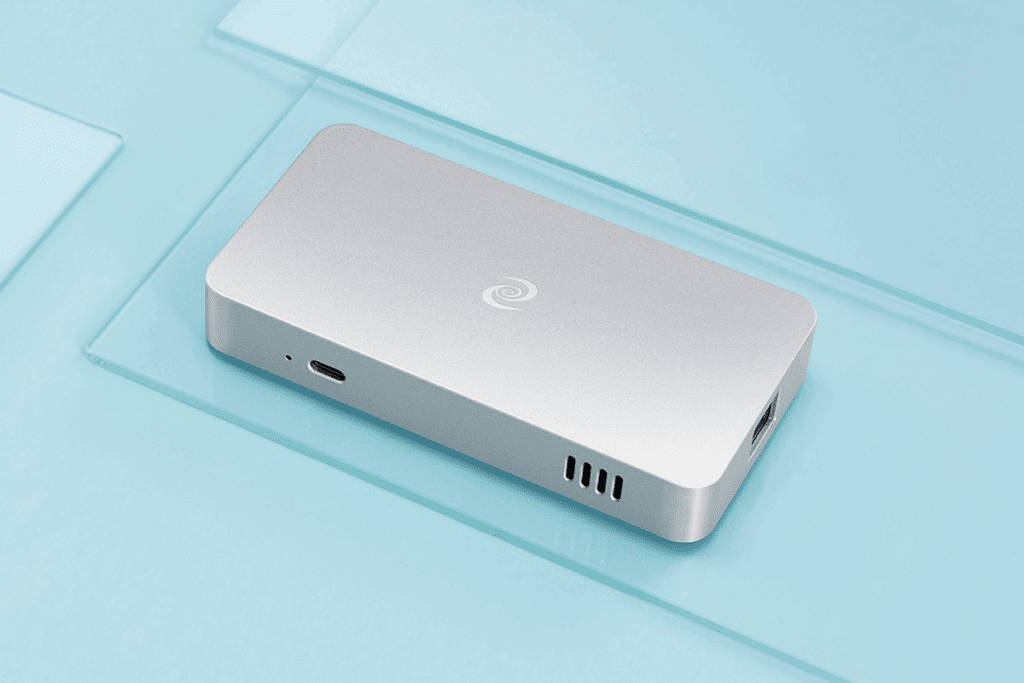 Header image for deeper connect mini decentralized vpn and firewall hardware Stack Commerce sponsored deal