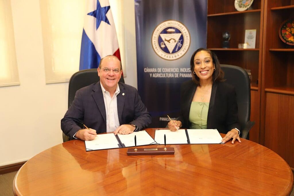 TT Chamber signs business agreement with Panama