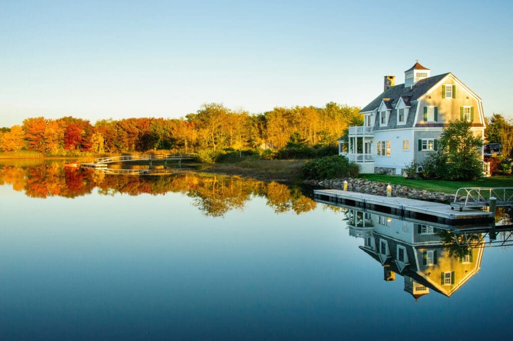 Buying a Lake House: What to Know Before Diving In