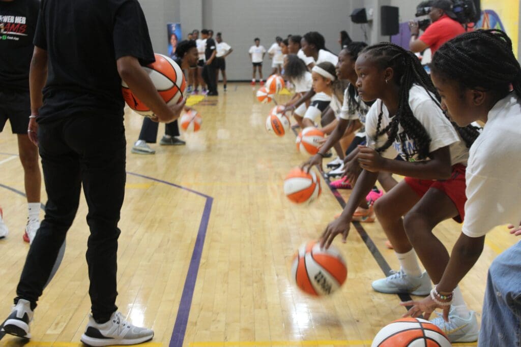 Atlanta Dream marks MLK’s ‘I Have a Dream’ anniversary Atlanta Dream marks MLK's 'I Have a Dream' anniversary