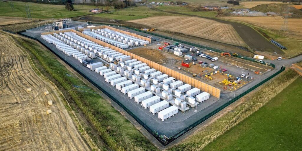 Grid-scale Batteries in Scotland Stabilize Power