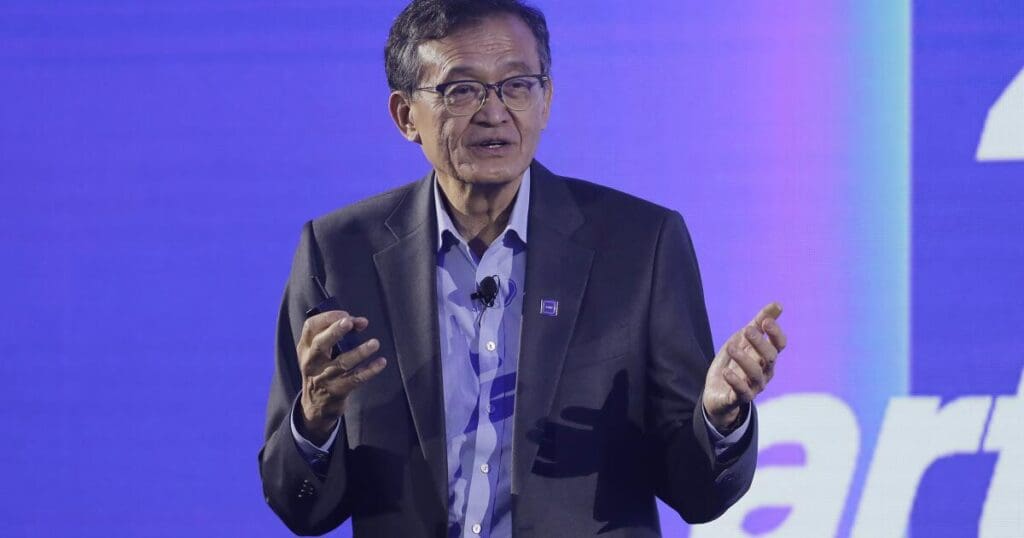 Trump says Intel CEO is 'highly conflicted,' calls for his resignation