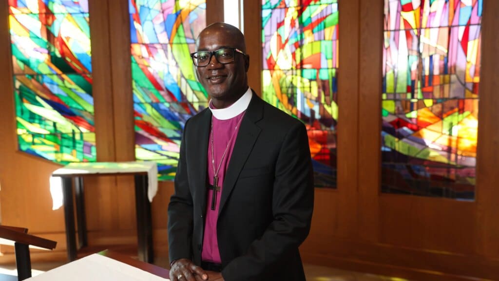 Largest US Lutheran denomination installs Yehiel Curry as its first Black presiding bishop