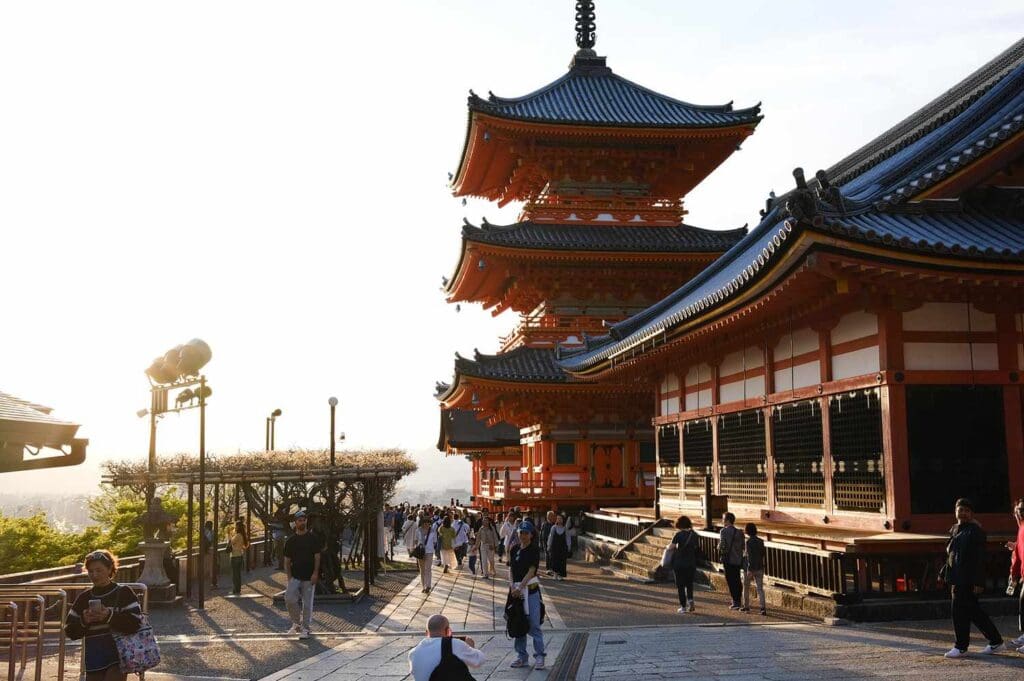 These Are the 3 Most Essential Phrases to Know in Japan, According to a Local