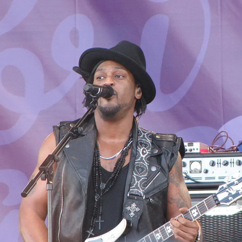 pancreatic cancer,, D