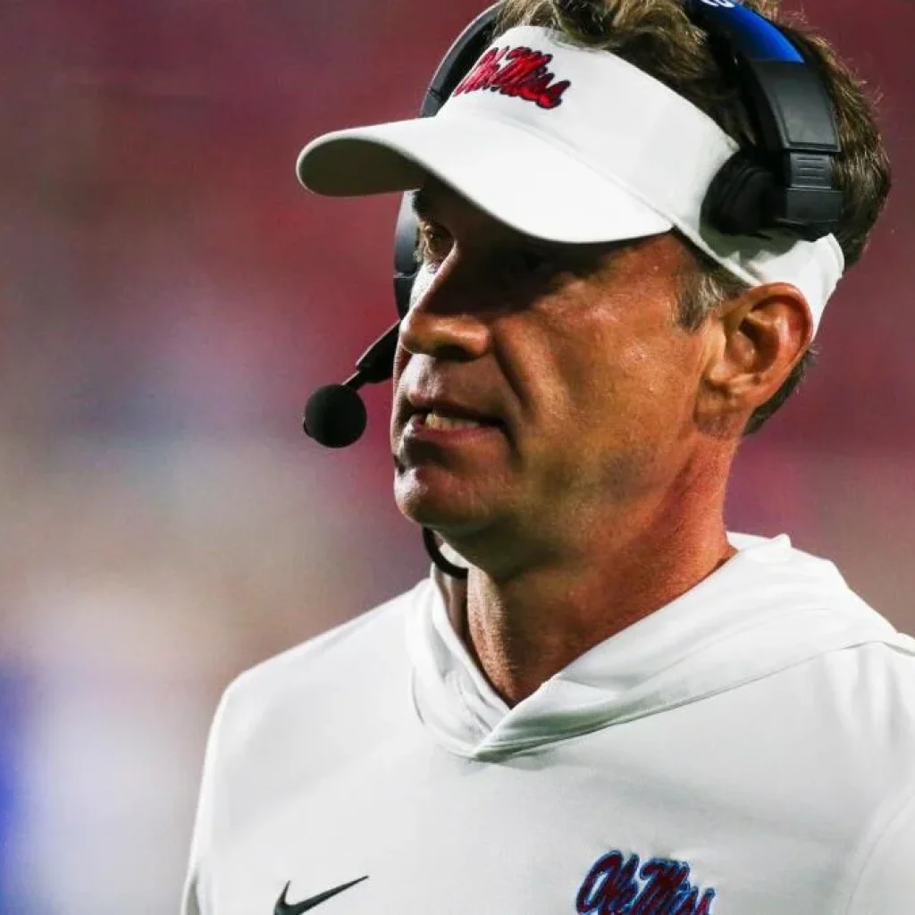 Ole Miss vs. Mississippi State prediction, odds: 2025 Egg Bowl picks from 10,000 simulations