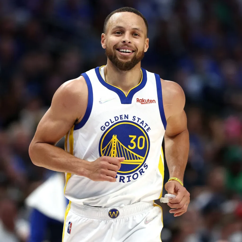 Stephen Curry Passes Michael Jordan With Latest Milestone