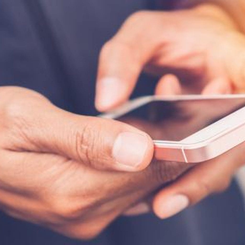 Total knee joint replacement - revision: MedlinePlus Medical Encyclopedia