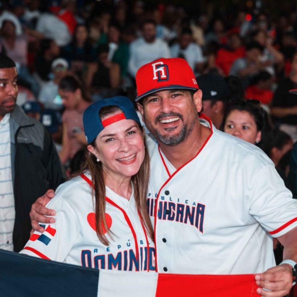 Where to watch the World Baseball Classic Dominican Republic vs. USA on giant screens in Santo Domingo