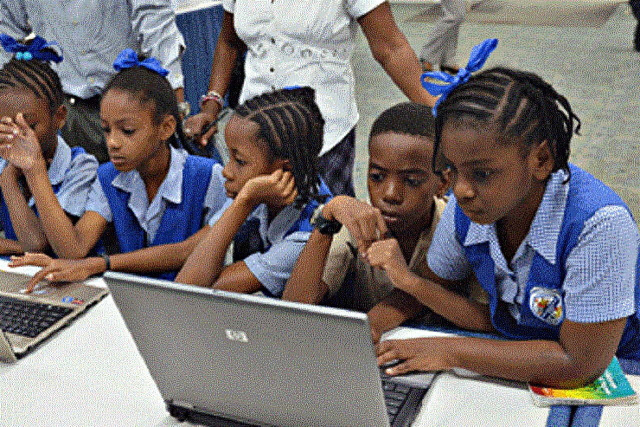 BARBADOS–The World Bank provides funds to Barbados to help modernize early education.