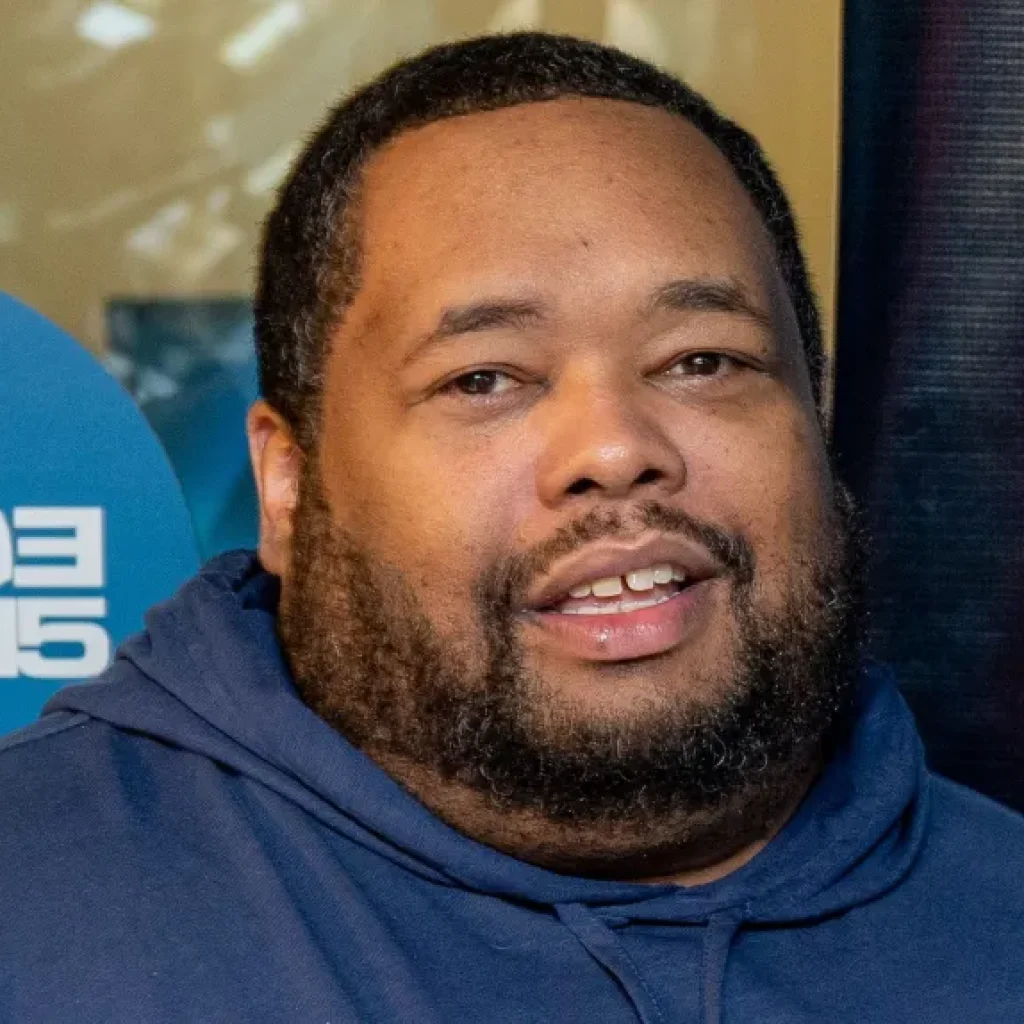 Lord Sear, Veteran DJ And Radio Personality, Dead At 53