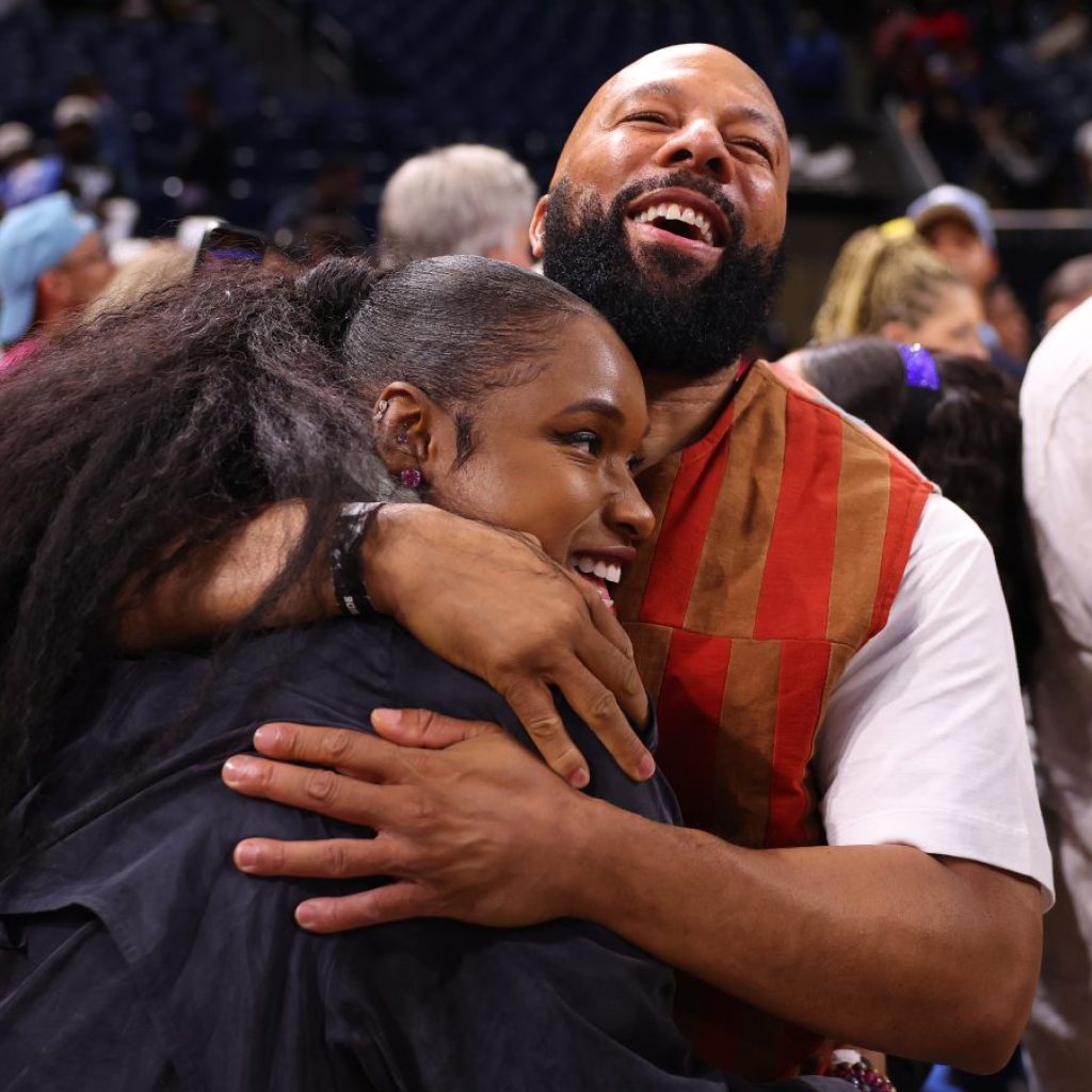 13 Photos Of Jennifer Hudson And Common Over The Years