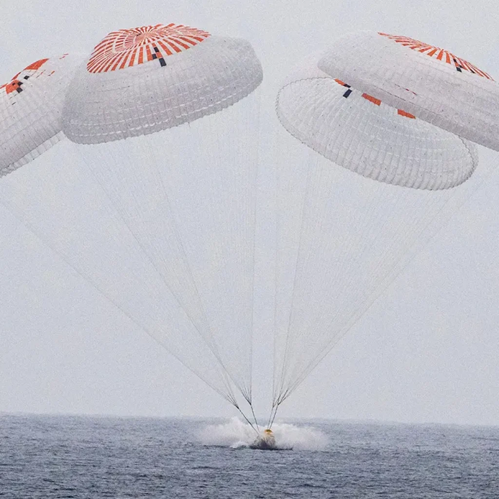 Astronauts return to Earth with Pacific splashdown following 5-month ISS mission
