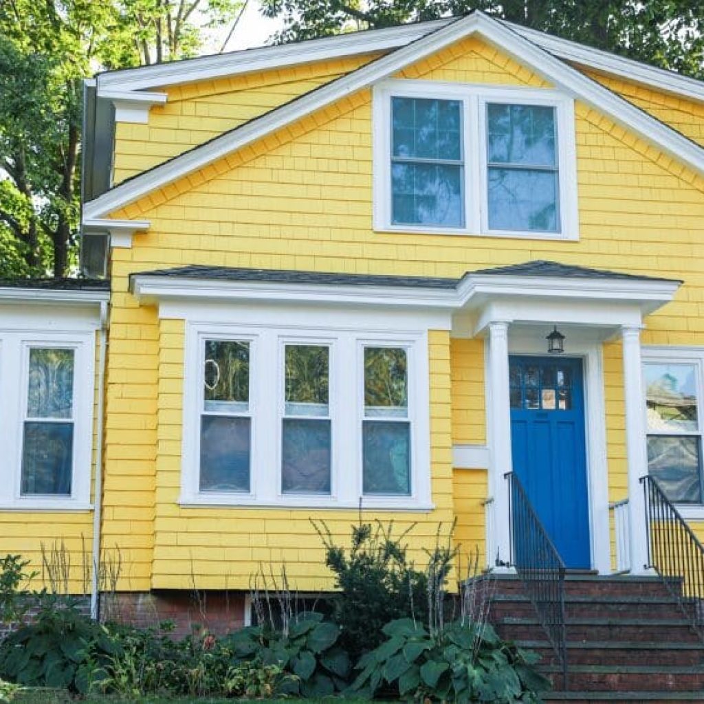 A house that an owner might sell for cash in Alpharetta, GA