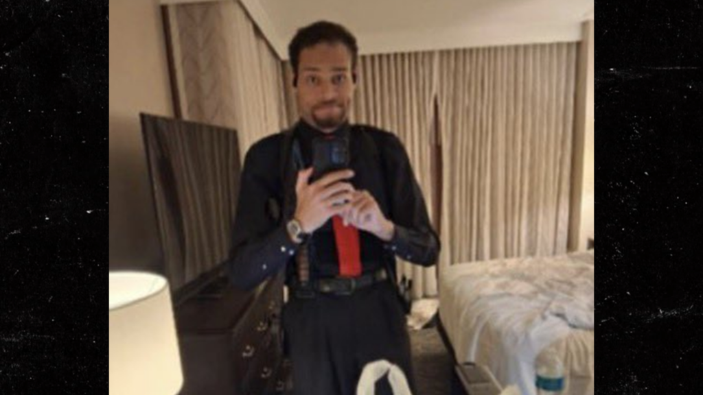 Accused WHCD Gunman Took Selfie with Weapons Before Incident, See the Pic
