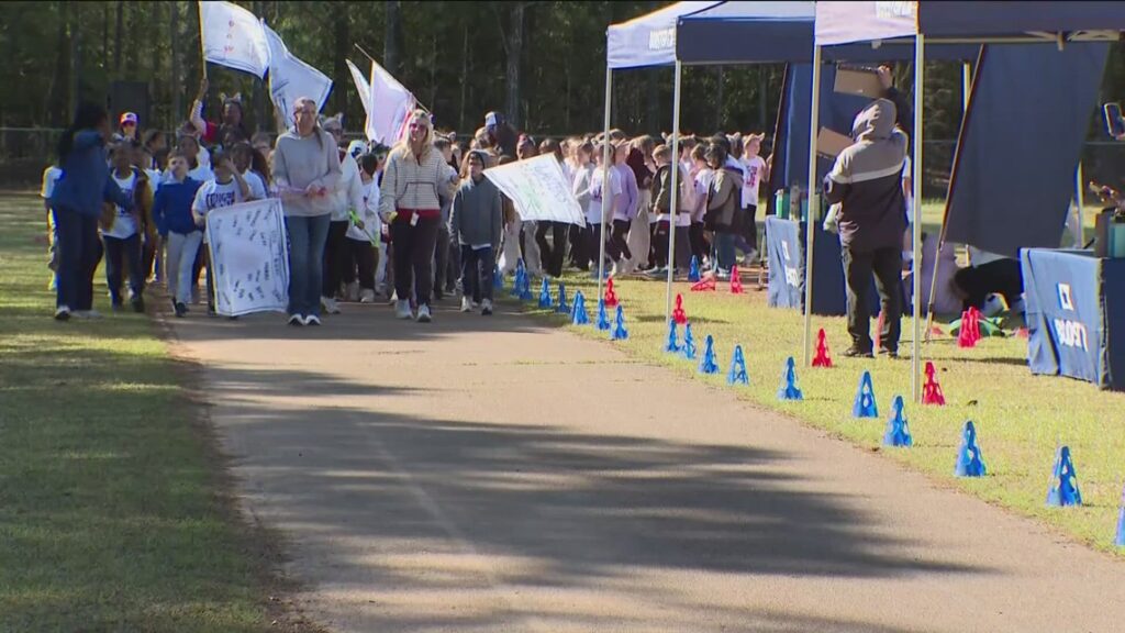 Boosterthon celebrates 25 years of fundraising for schools Boosterthon celebrates 25 years of fundraising for schools