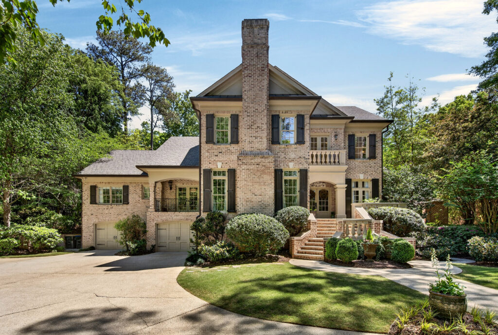 Renovated Luxury Meets Resort-Style Living Near Chastain Park