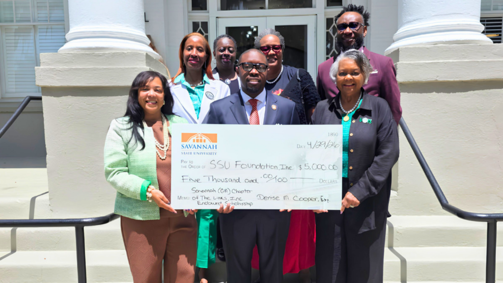 Savannah State University Receives a $5,000 gift from the LINKS, Inc. to Support Endowed Scholarship LINKS