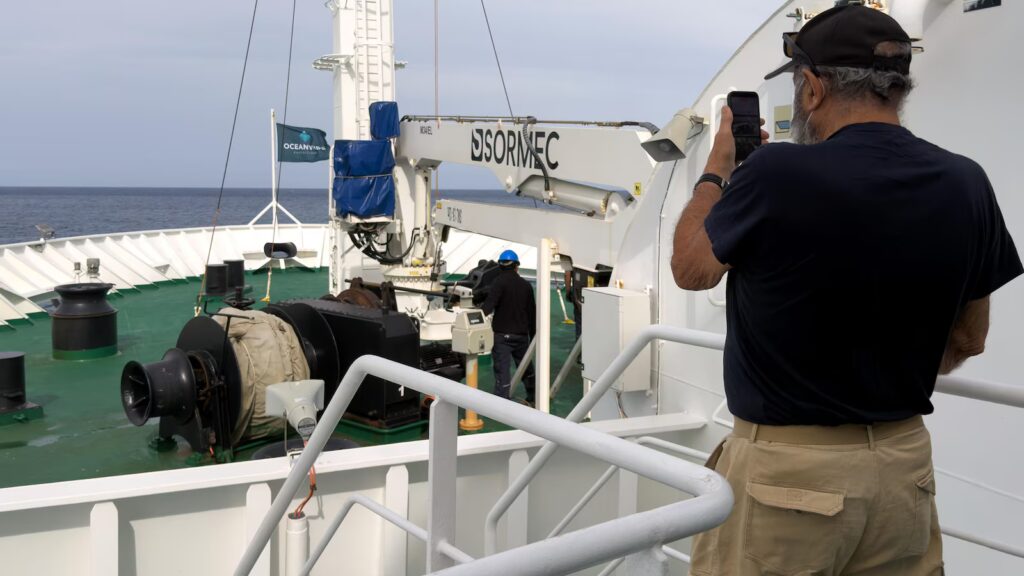 WHO head seeks to reassure Tenerife residents ahead of arrival of hantavirus cruise ship