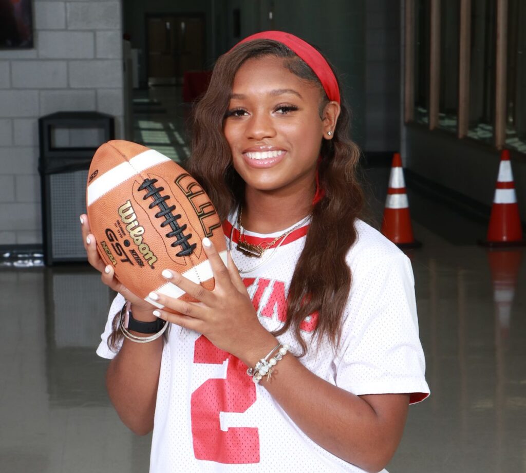 Jenkins High School Senior A’Niyah Browner Wins Hollis Stacy Award