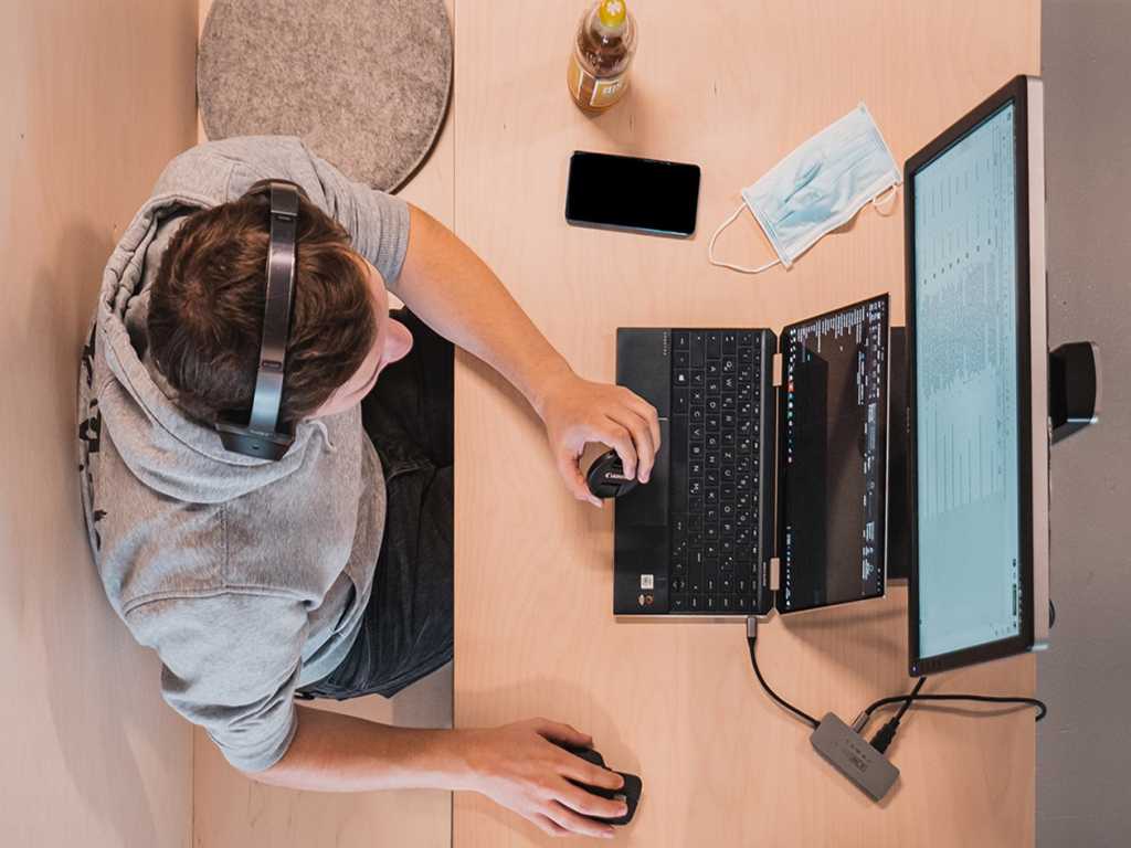 Get a new PC ready in minutes with this $35 transfer kit PC Transfer Kit Bundle feat. PCmover Professional, DiskImage, and SafeErase