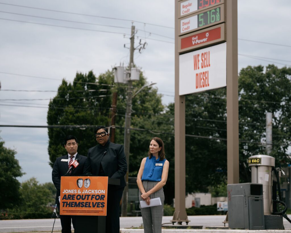 Georgia gas tax ends, prices remain high Georgia gas tax ends, prices remain high