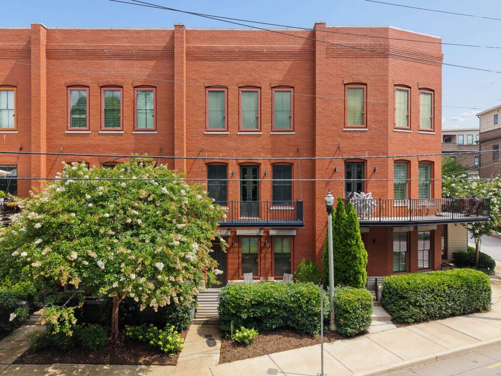 Modern Townhome Living in the Heart of Downtown Decatur
