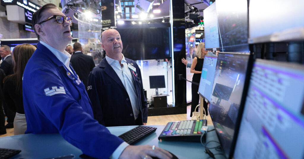 Wall Street’s Big Week for Earnings and Economic Data