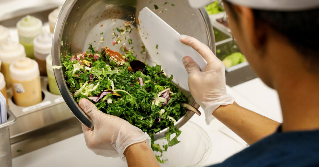 Amid Cyclospora Outbreak Tied to Lettuce, America Skips Salads Amid Cyclospora Outbreak Tied to Lettuce, America Skips Salads