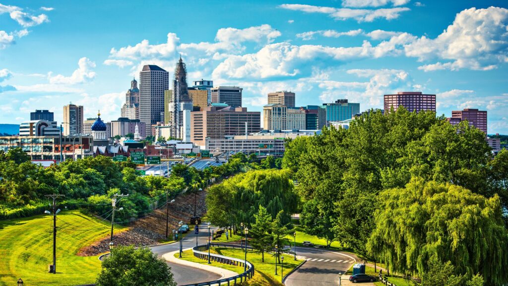 Hartford, CT, Has a Significant Shortage of Homes for Middle-Income Earners realtor.com