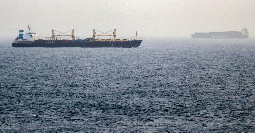 Shipping Risks Rise Across Crucial Middle East Oil Routes