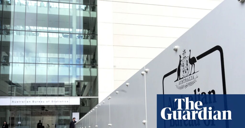 Losing our religion? Australia would no longer be majority religious if format of census question changed, survey finds | Religion