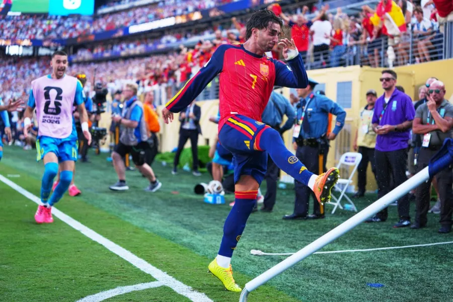 Spain wins the World Cup by beating Argentina 1-0 on Ferran Torres' goal in extra time Spain wins the World Cup by beating Argentina 1-0 on Ferran Torres' goal in extra time