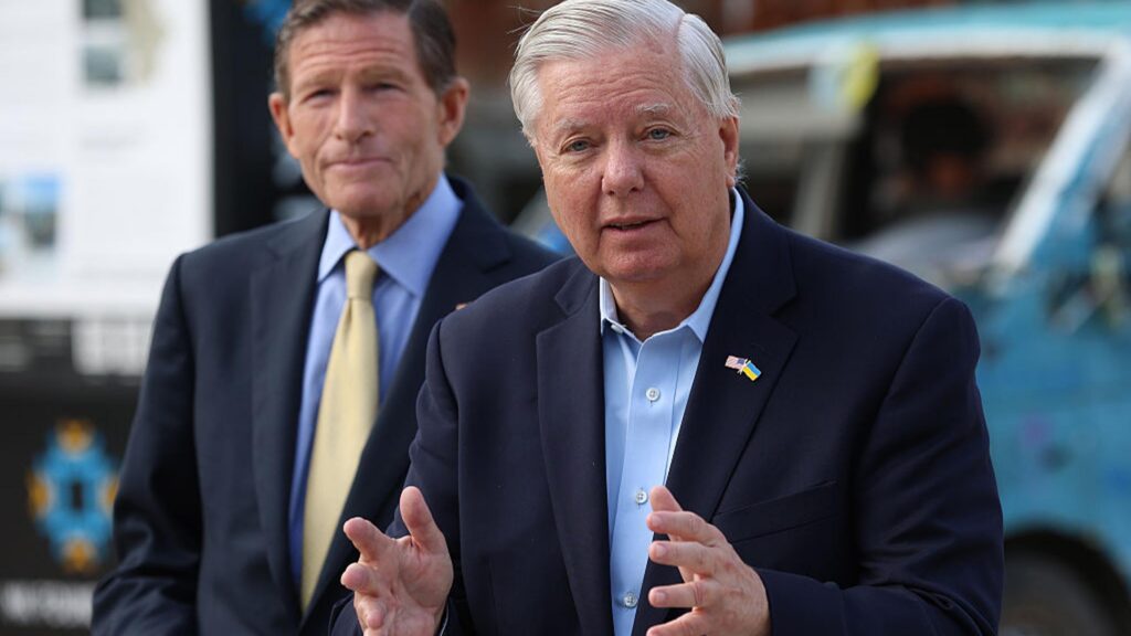 Graham's Russia Bill Would Give Trump New Tariff Powers