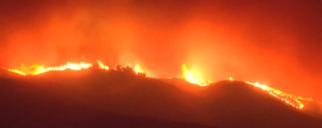 The Source |Wildfire Smoke Shadows World Cup Final Preparations Lake Fire grows to more than 16K acres in Santa Barbara Co., Neverland Ranch among homes threatened 0 4 screenshot