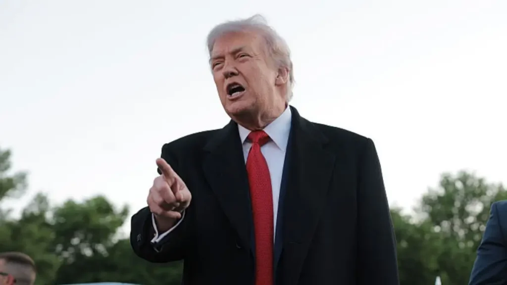 ‘Clean Up!’: Trump Tried to Shut Down the Muddy Washington Monument Controversy with a Single Photo — But Internet Sleuths Zoomed in and Exposed Exactly What He’s Been Hiding