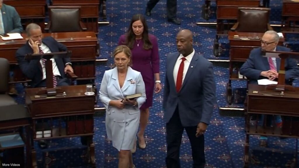 What Is Known of Darline Graham Nordone, and Is She Qualified to Be a United States Senator? What Is Known of Darline Graham Nordone, and Is She Qualified to Be a United States Senator?