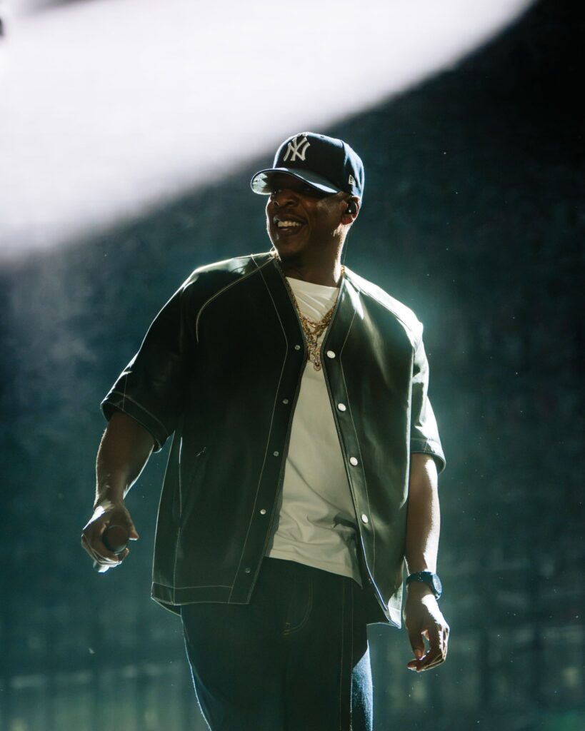 JAŸ-Z Delays ‘Extra Innings’ Concert to Ensure Fan Safety at Yankee Stadium JAŸ-Z Delays 'Extra Innings' Concert to Ensure Fan Safety at Yankee Stadium