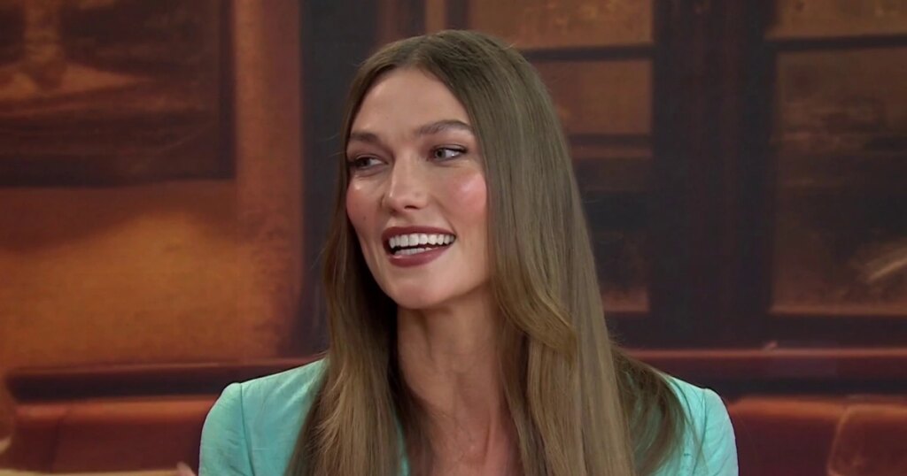 EXCLUSIVE: Karlie Kloss Calls Taylor Swift and Travis Kelce an ‘Amazing Couple’ After Attending MSG Wedding