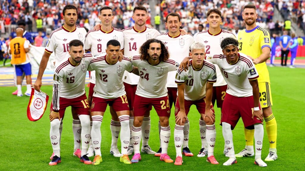 How to watch the World Cup final, live stream for free around the world Players of Spain World Cup team pose for a team photo