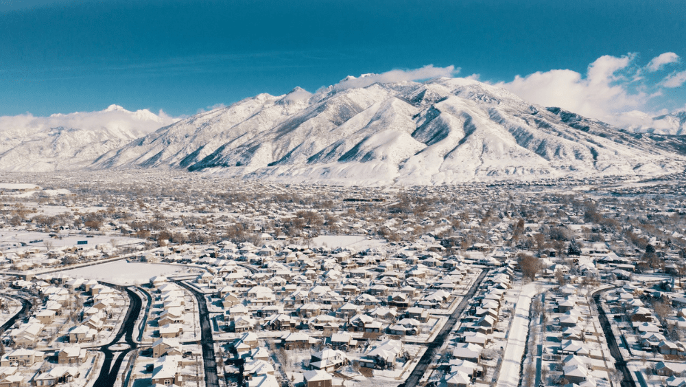 When Is the Best Time to Sell a House in Utah? An aerial view photo to represent the best time to sell a house in Utah