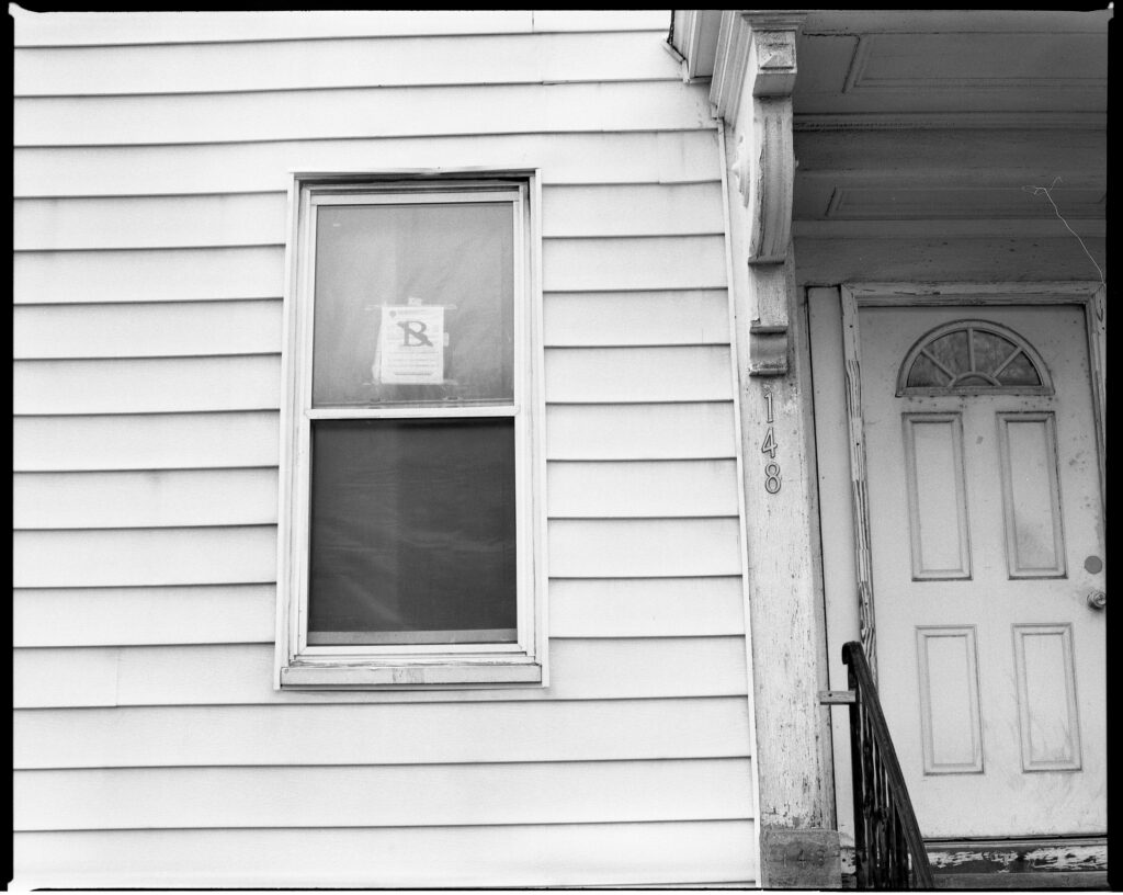 Researchers create early warning system to monitor housing evictions