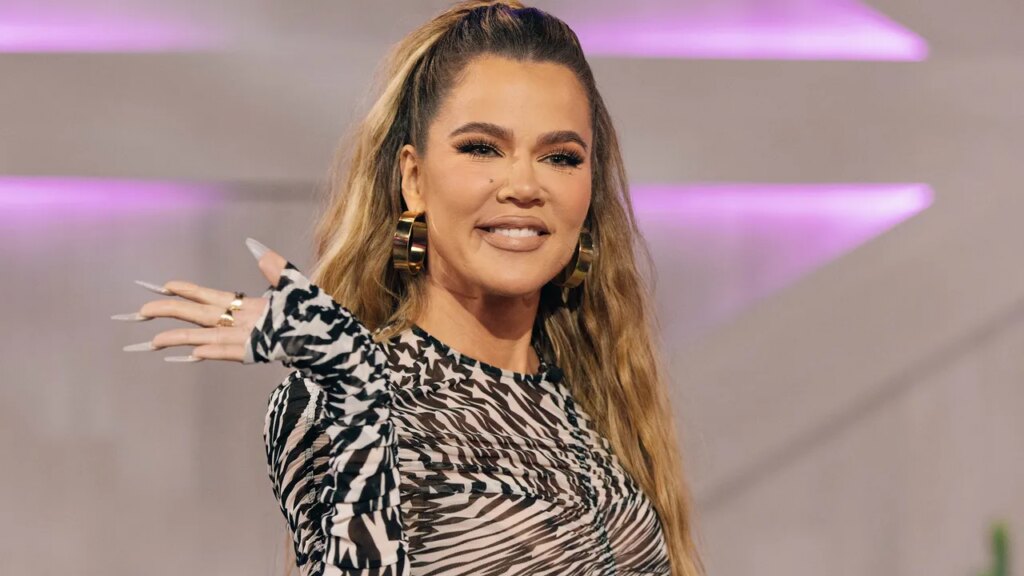 “Bob Kardashian” Is Back, Says Khloé Kardashian—See the Photos Allure