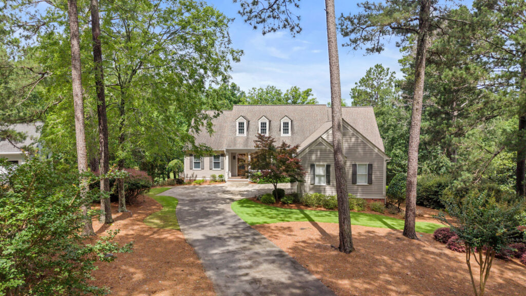 Renovated Estate Offers Golf-Course Views at Lake Oconee Renovated Estate Offers Golf-Course Views at Lake Oconee