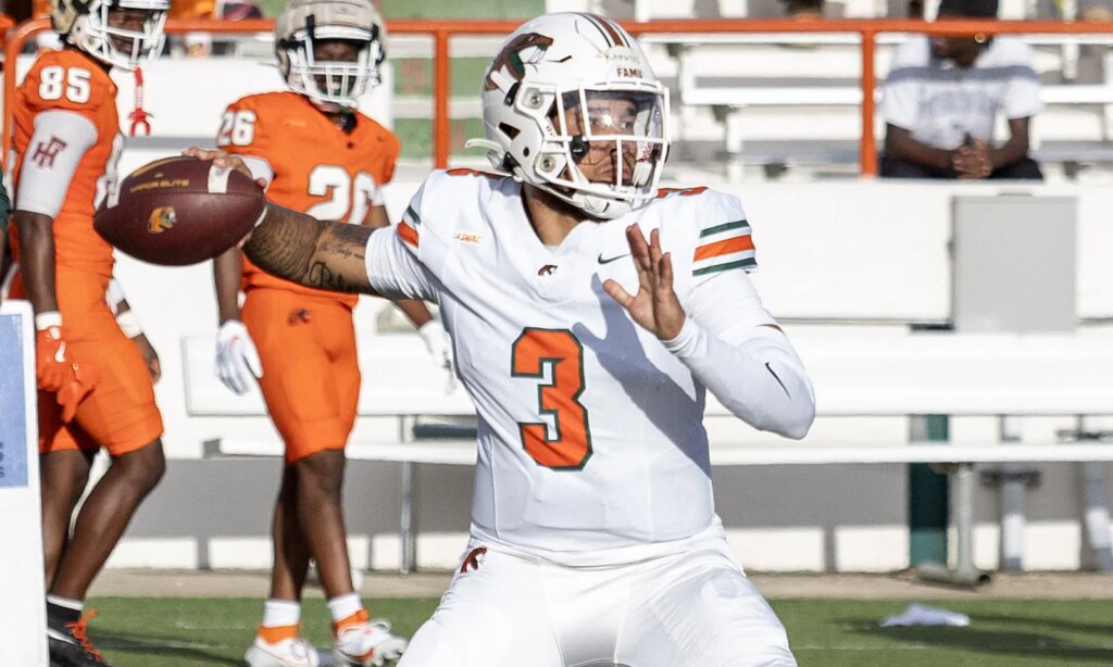 Isaiah Knowles FAMU Football