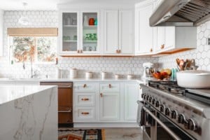 Should You Renovate Your Kitchen Before Selling? kitchen-cleaning-tips-2