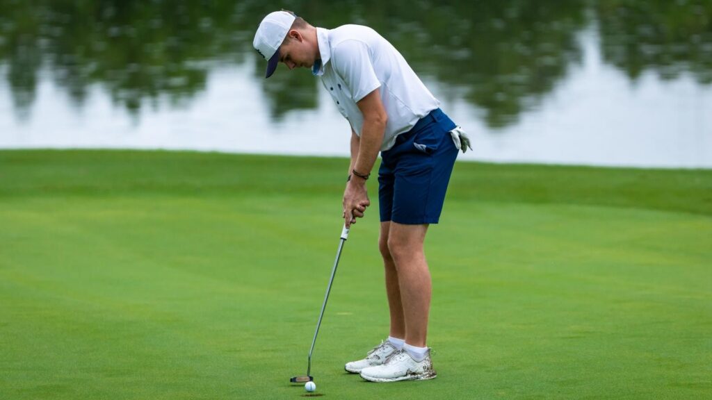 Eagles Wrap Up Fall Slate In Strong Style